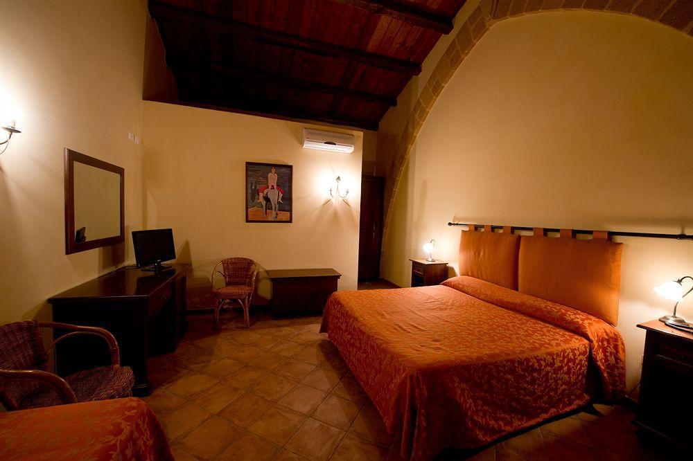 Hotel Baglio Cudia 3*
